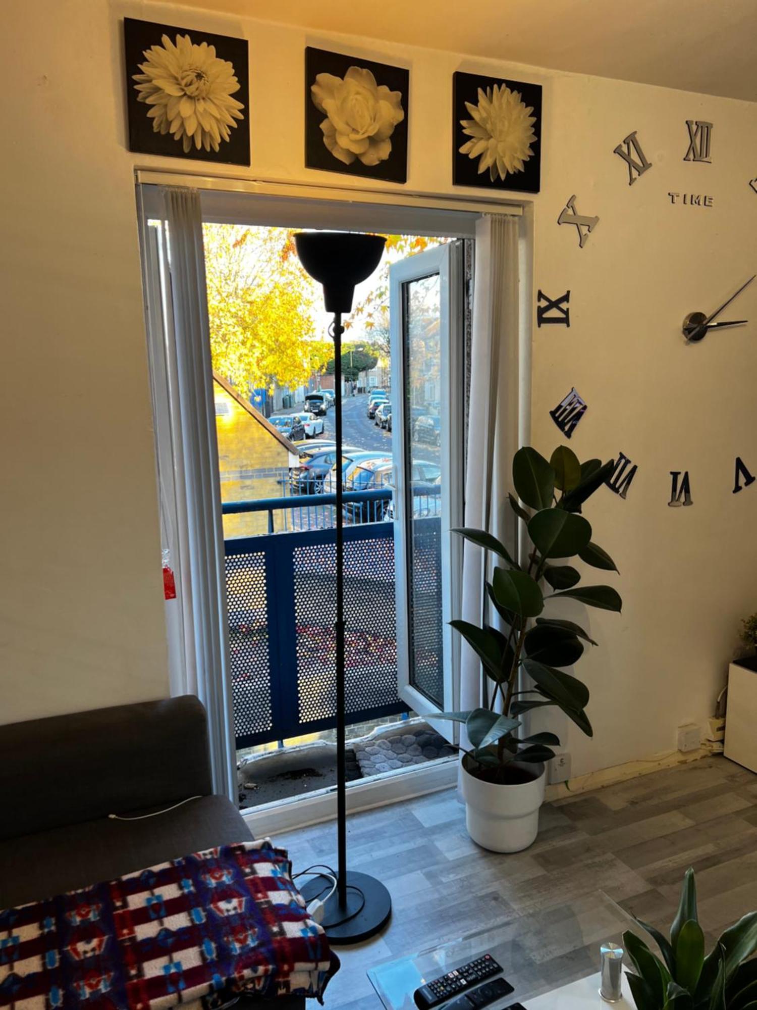 1-Bed Flat With Fast Wi-Fi In Prime Location 15Mins From Central London Exterior foto