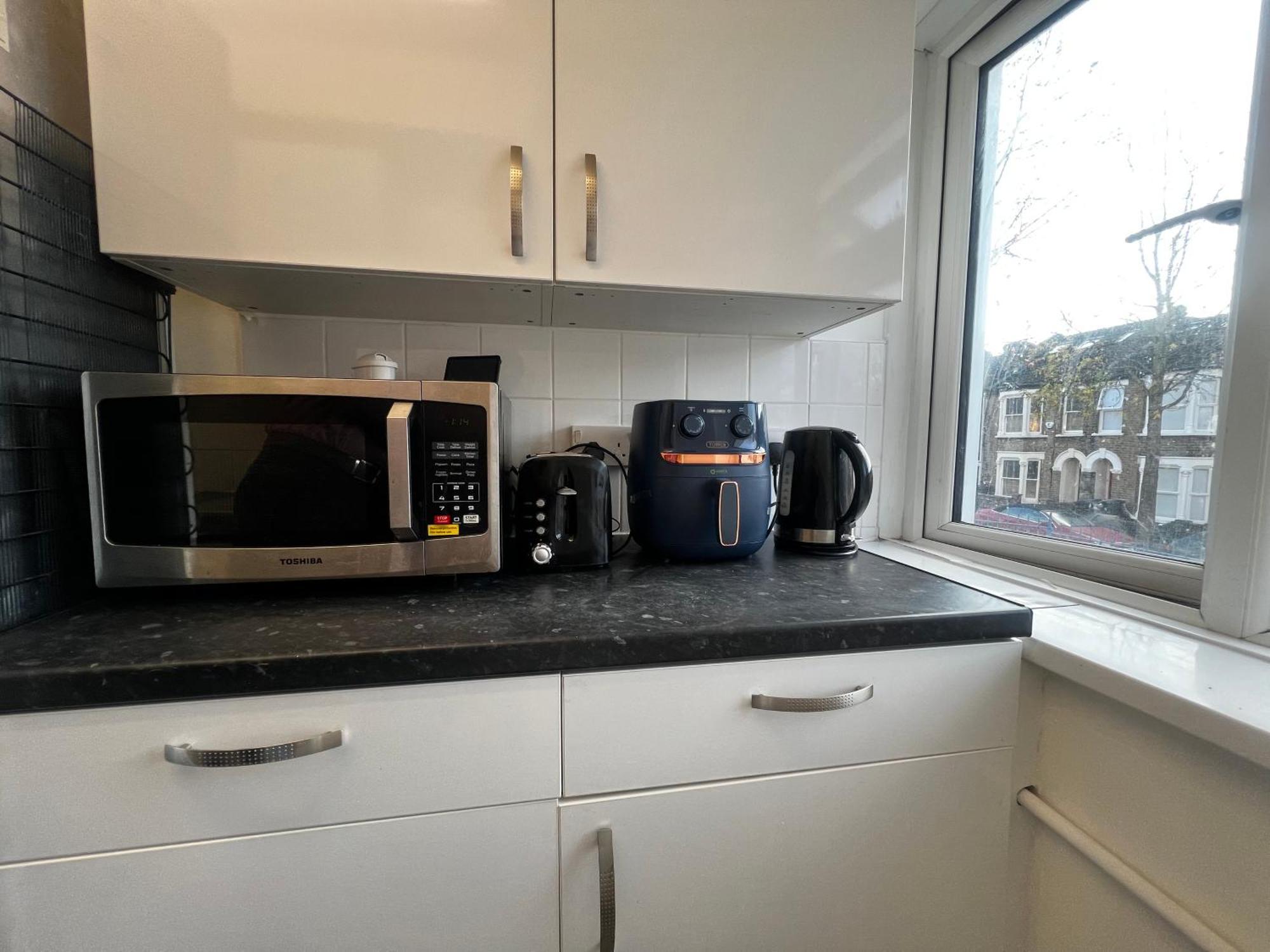 1-Bed Flat With Fast Wi-Fi In Prime Location 15Mins From Central London Exterior foto